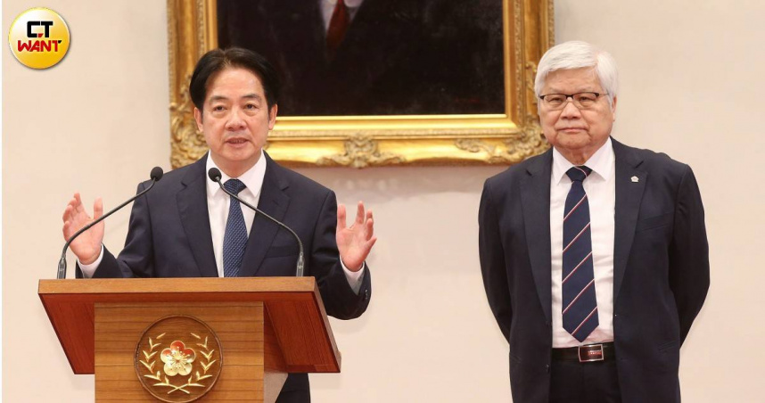 總統賴清德與台積電董事長魏哲家說明赴美增資案。（圖／趙世勳攝）