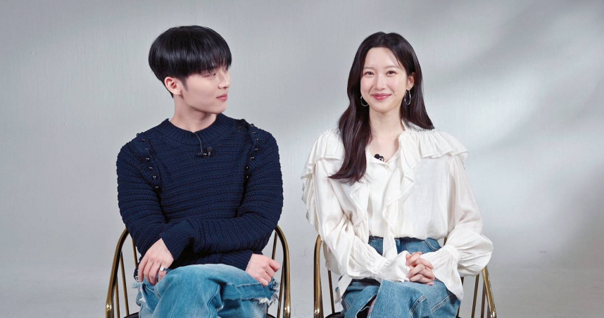 《那傢伙是黑炎龍》由崔顯旭（左）、文佳煐（右）主演。（圖／愛奇藝國際站提供）