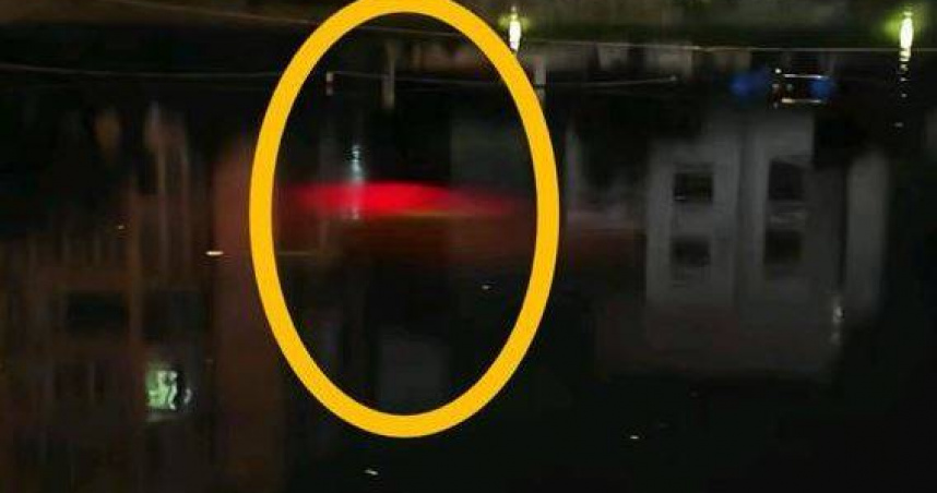 大陸遼寧省鞍山市鐵東區園林路近日發生驚險一幕。（圖／翻攝自遼瀋晚報）