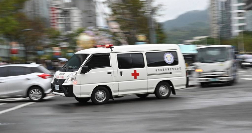 台中一名11歲女童旅遊返台後病況惡化，途中昏迷送醫，最終搶救不治。（示意圖／達志／美聯社）