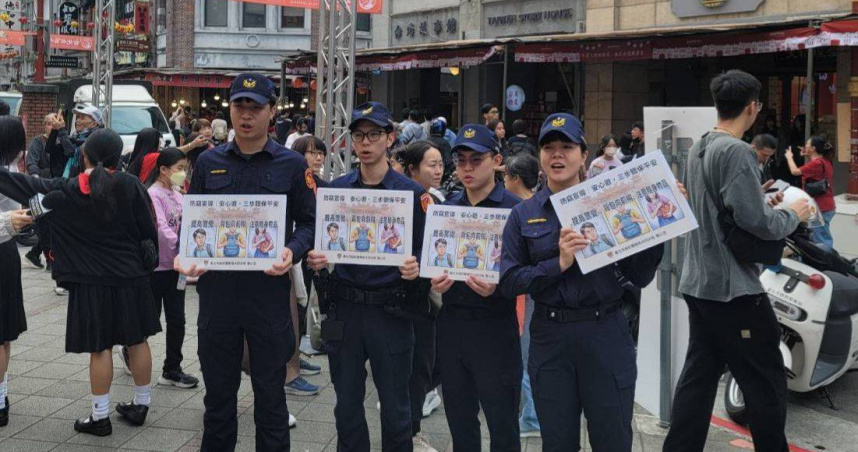 北市警局因應採購年貨人潮，加強防竊勤務巡查。（圖／翻攝畫面）