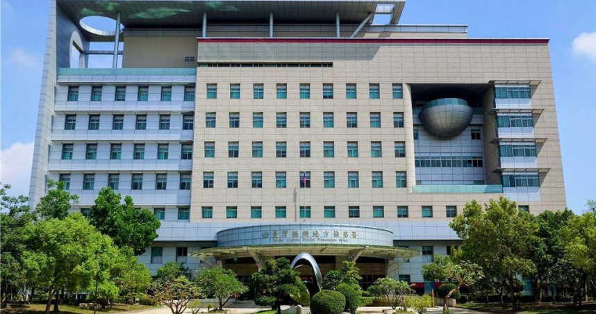 橋頭地檢署27日上午發生墜樓事故，陳女從3樓墜落，經急救後仍宣告不治。（圖／報系資料照）