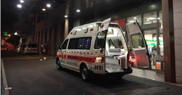 板橋車站傳落軌意外，男遭輾車底「血肉模糊」。（中時資料照）