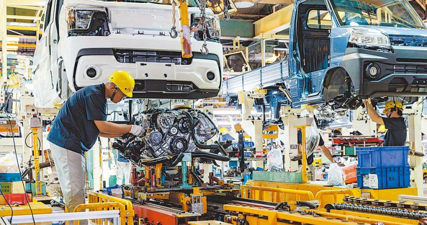 104人力銀行統計指出，4月出口導向工作機會減少，電子零組件、製造業最為顯著。（圖／報系資料照）