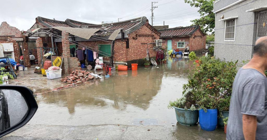 暴雨狂炸！台南北門文山里水閘門竟未開　災區里長開罵政府