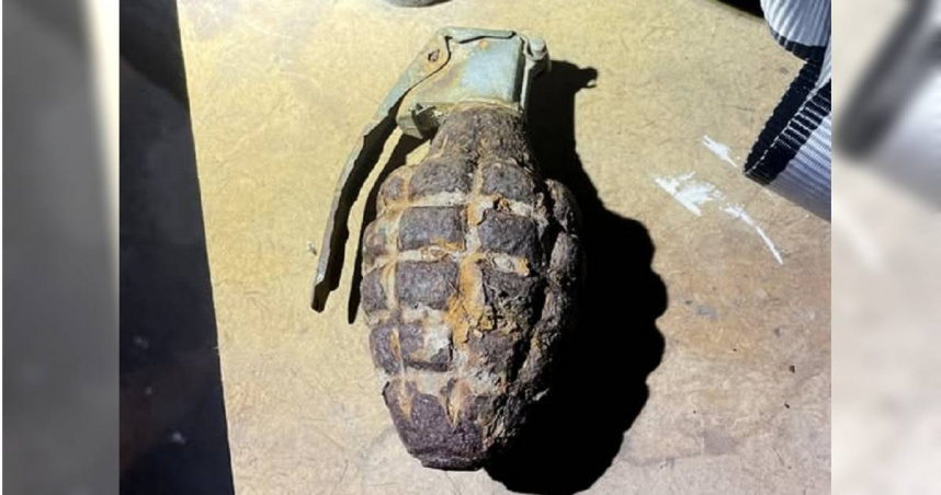 3歲男童在院子撿到二戰手榴彈。（圖／翻攝Grant County Sheriff's Office – WA臉書）
