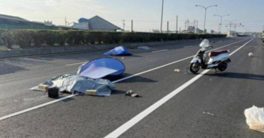 雲林縣台19線元長段30日清晨5時許被發現路上有兩具屍體，警方追查2名肇事駕駛到案。（圖／翻攝畫面）