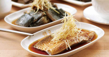 【百變虱目魚1】雙月食品社 紅燒魚肚脂香四溢