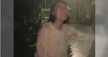 三級警戒悶壞?49秒「雨中求愛片」流出 哭喊:我是原廠的