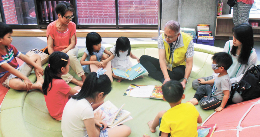 國教署希望提升中小學學生的閱讀素養，但目前全台僅有576所學校設有閱讀推動教師，只佔17%。（圖／報系資料照）