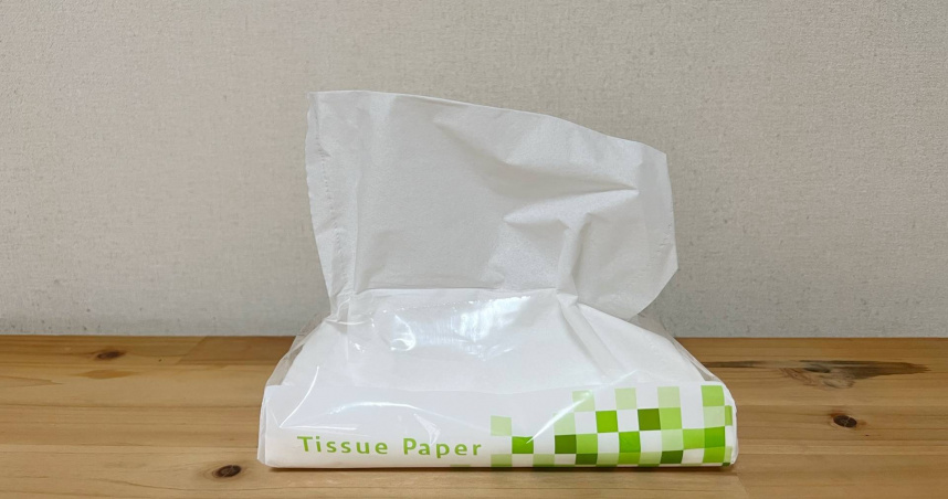 許多人家中會使用抽取式衛生紙，但用完後的塑膠包裝其實不是一般垃圾，有很多民眾都丟錯，最高恐挨罰新台幣6000元罰鍰。（示意圖／photoAC）