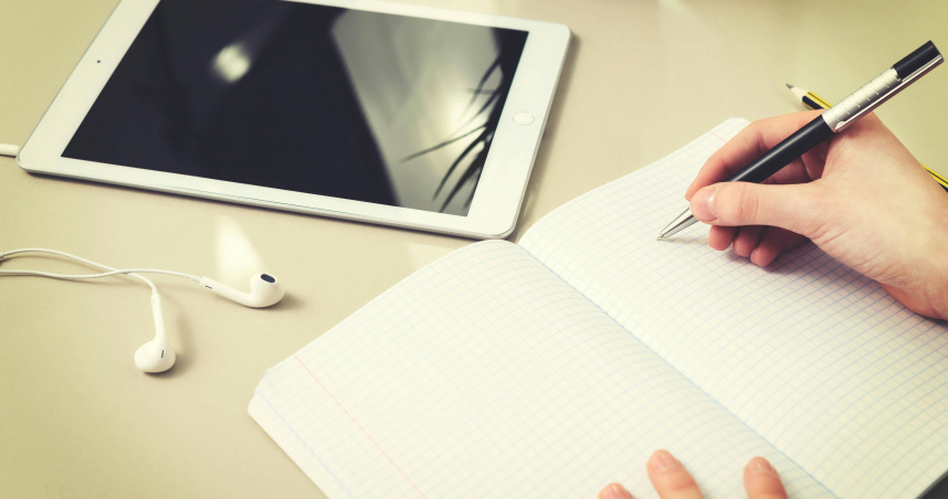 家長對於小孩的「花生湯圓」數學題有異議。（示意圖／Pexels）