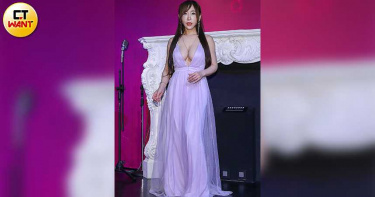 初代黑澀會美眉性感秀34G奶 星野優泰國野外上空拍寫真