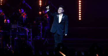 姜育恆日前舉辦《姜育恆的盛宴 Jonnie’s Gala》演唱會，主辦方正式成立「姜育恆的盛宴」官方典藏粉絲頁。（圖／文星文化提供）