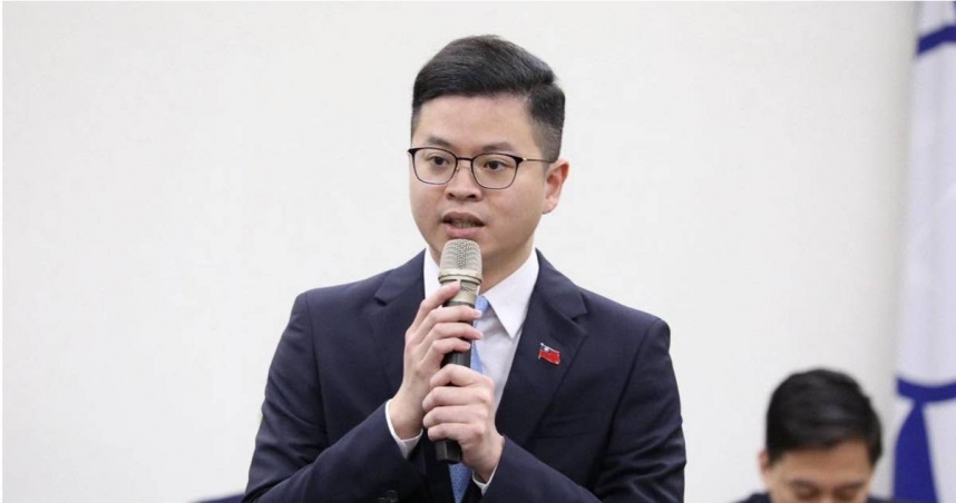 凌濤說，「蘇貞昌的囂張是新北人心中永遠的惡夢」。（圖／翻攝自凌濤臉書）