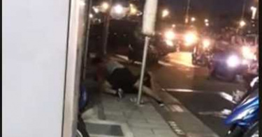 熊貓撲倒阿北「信義區交纏」 結局大逆轉…目擊者驚:阿北超強