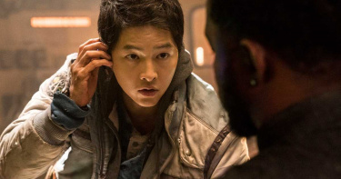 男神宋仲基掌舵《勝利號》 確認登陸Netflix