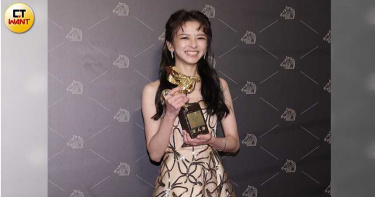 金馬57/《無聲》陳姸霏奪新人獎 緊張討胃藥最想抱抱媽