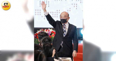 宴請綠委曝「台灣無打疫苗迫切性」 蘇揆重申是與他國相比