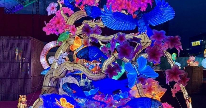「2025台灣燈會全國花燈競賽」機關團體組「燈王」由台南第二監獄，展現出收容人細心、耐心的一面。（圖／翻攝自矯正署網站）