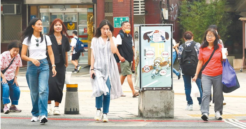 台灣過去被稱為「行人地獄」。（圖／報系資料照）