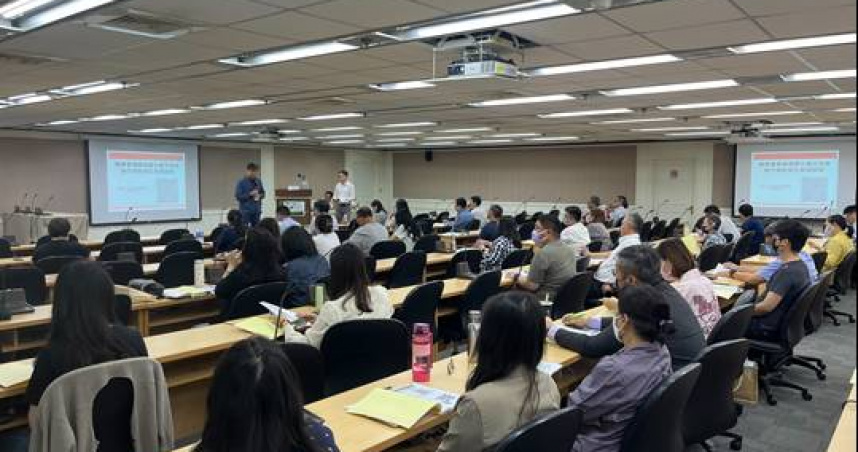 《殯葬管理條例》7月1日起將施行新制，圖為各地宣導新制的狀況。（圖／取自內政部網站）