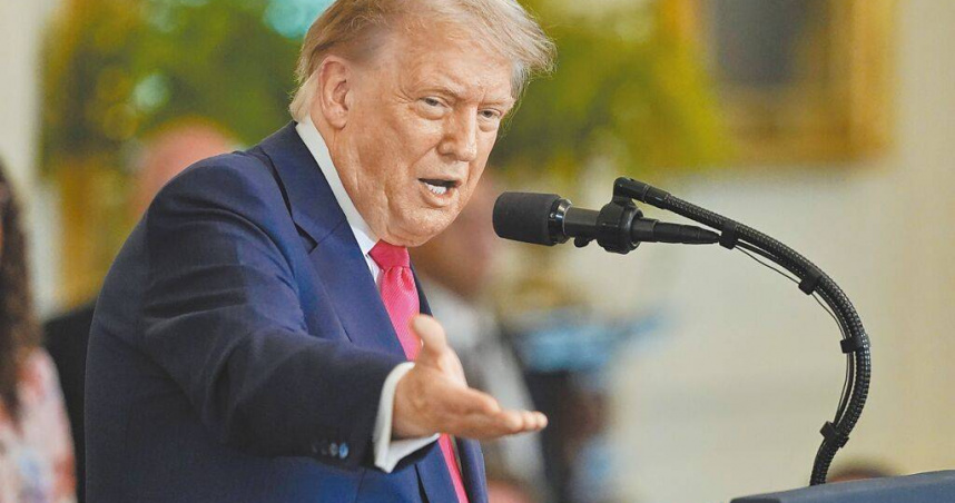 美國「對等關稅」90天暫緩期7月9日截止，許多國家還未完成談判，白宮26日稱暫緩期也許會延長，但將取決於川普總統。（圖／美聯社）