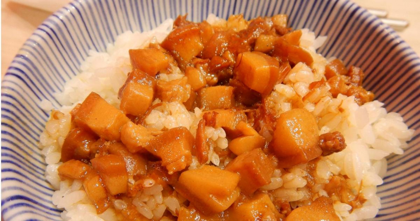 原PO表示，現在小吃店有低消。（示意圖／photoAC）