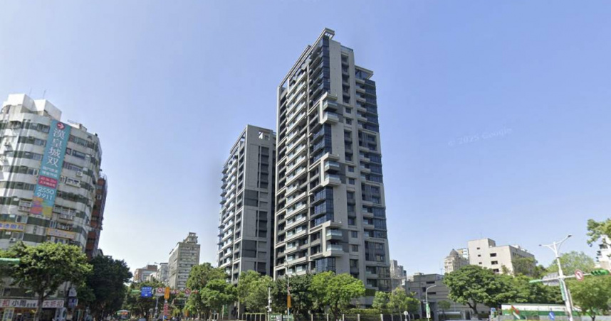 今年６月，一名外國籍富豪以無貸款方式買下中正區豪宅「新光人壽總統傑仕堡」。（圖／截自google map）