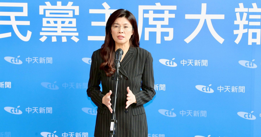 國民黨主席候選人鄭麗文呼籲維持政見發表會時程，強調救災與選舉互不衝突。（圖／方萬民攝）