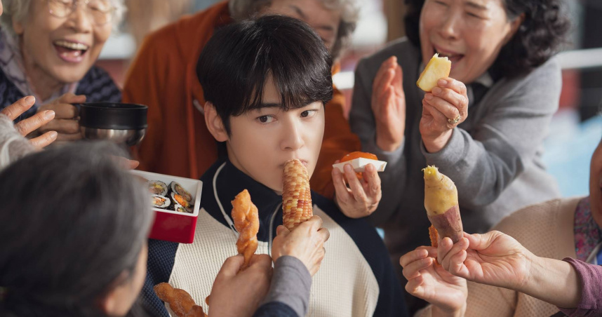 《放飛旅行團》是車銀優首度挑戰電影主演，更也是他入伍前獻給粉絲的珍貴電影告別作。（圖／采昌國際多媒體）