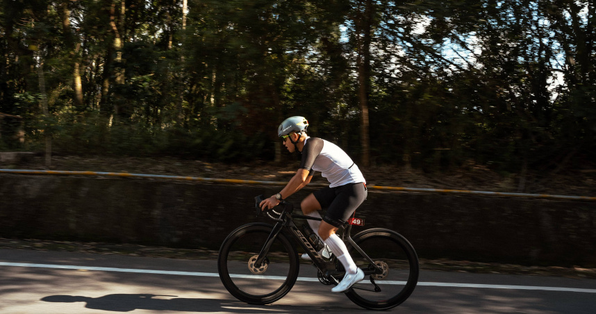 阿倉參加福爾摩沙極限鐵人三項。（圖／無海娛樂提供）