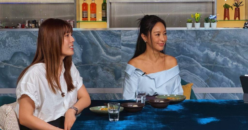 理科太太（左）談到自己先前在網路上發生的各種爭議。（圖／Yahoo唐綺陽談星私廚提供）