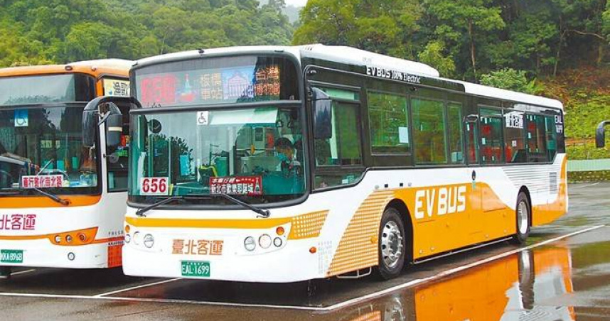 新北市低地版公車涵蓋率已達全市7成。（圖／翻攝自新北市政府交通局官網）
