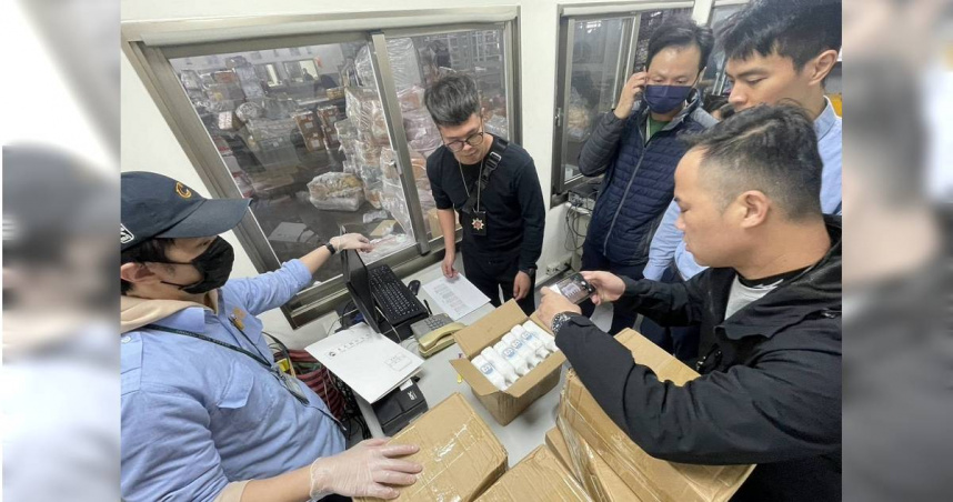 天王名淪走私工具！93.6公升中國疫苗闖關失敗　海巡成功杜絕防疫破口