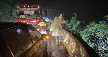 施姓男子涉嫌殺死友人方姓男子，並帶到屏東的山區棄屍。橋頭地檢署訊後向法院聲請羈押。圖為屏東案發現場。（圖／報系資料照片）