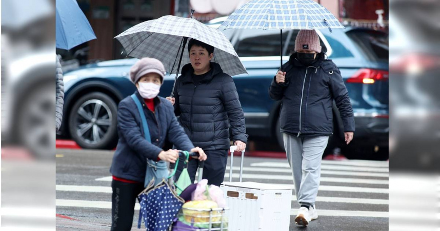 有網友在網路上發文，表示現在都已經3月底了，但卻還是又濕又冷，讓他困惑「這樣正常嗎？」（示意圖／報系資料照）