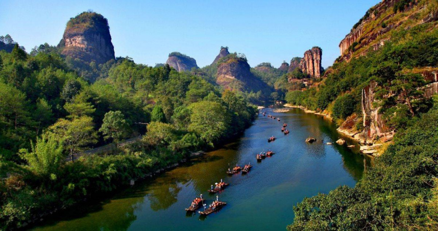 作為同時擁有自然與文化雙世界遺產地的武夷山，早已不只是烏龍茶的代名詞。（圖／陳祖昌攝）