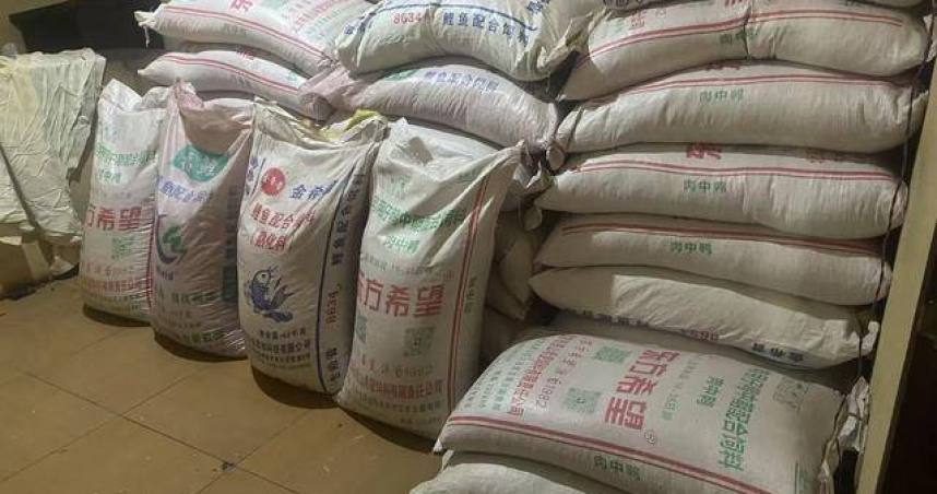 魏先生購買的玉米種子未使用統一包裝，農業局認定屬「假種子」。（圖／翻攝自大風新聞）