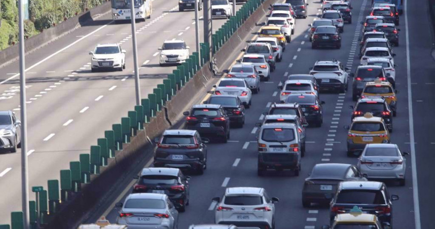 教師節連假第2天，國道18地雷路段曝，高公局籲避尖峰時段。（示意圖／報系資料照）