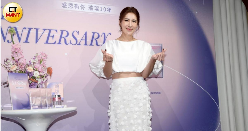 胡小禎被問到弟弟胡釋安的風波，她坦言姊弟之間「真的不熟」。（圖／侯世駿攝）