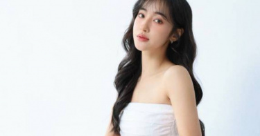 女星夏宇禾被拍到和一名已婚富三代互動親暱。（圖／翻攝夏宇禾臉書）