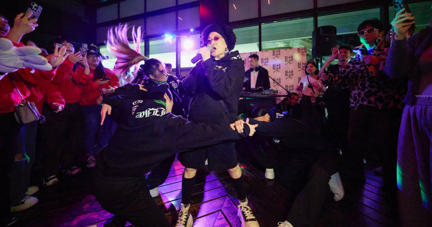 比莉信義區夜店快閃「嗨翻全場」　歌迷頂爆炸頭齊跳〈阿福羅火山〉