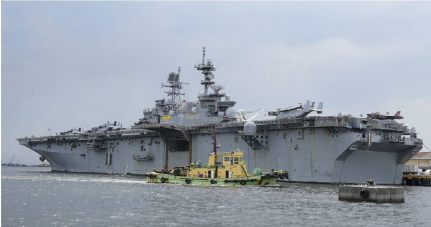 「的黎波里號」兩棲突擊艦 （USS Tripoli，舷號LHA-7）。（圖／達志／美聯社）