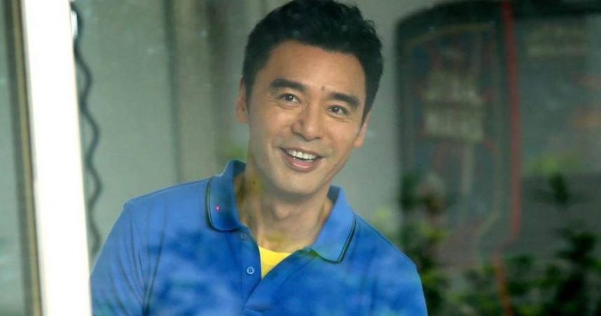 香港男神在台灣2／73歲鍾鎮濤《小城故事》在台爆紅　背7億債務靠小20歲愛妻翻身