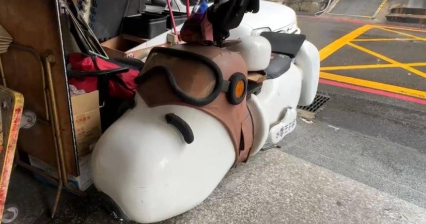 水電行業者改裝的史努比機車。(圖/民眾提供)