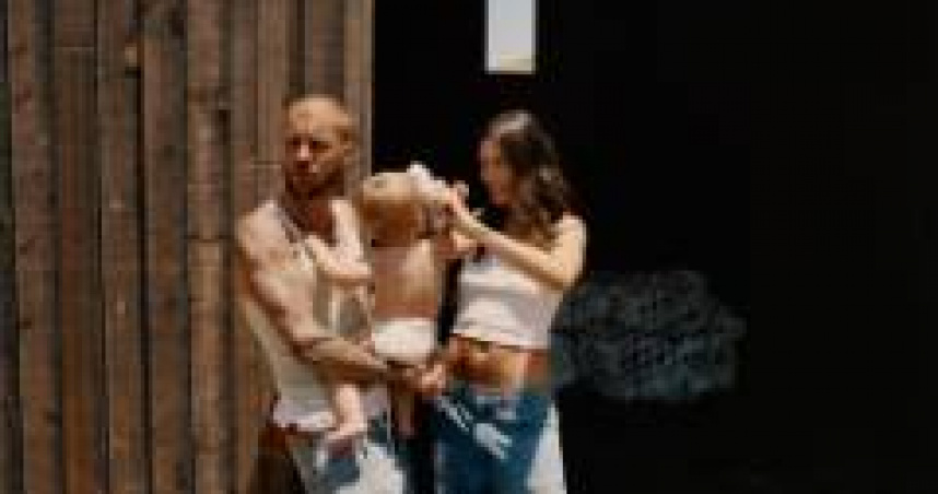 小賈斯汀今日無預警推出全新專輯《SWAG II》。（圖／環球音樂提供）