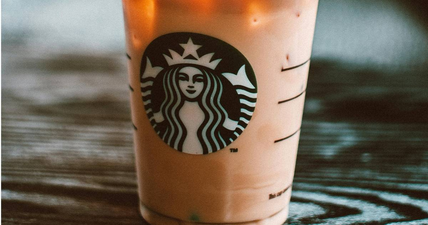 國中生帶麥當勞進星巴克吃。（示意圖／Pexels）