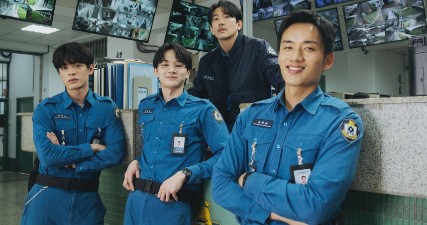 菜鳥三兄弟陳澤耀、張軒睿、邱以太遇施名帥即興出招笑到怕。（圖／愛奇藝國際版、壹壹影業提供）