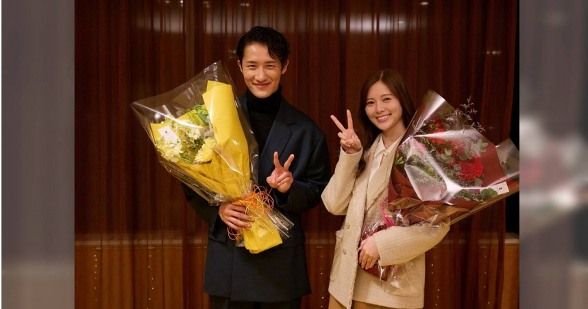 岩本照喊話《戀愛保鑣》續作要早通知！白石麻衣：下次請帶我去倫敦